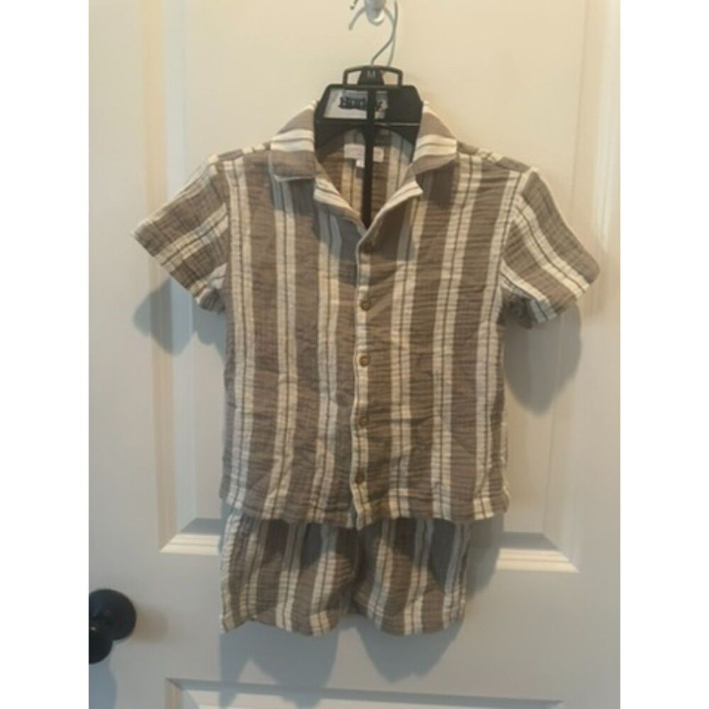 Grayson Mini Two Piece Outfit - Button Down Shirt & Shorts Size 5T
